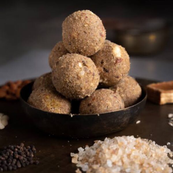 Gond laddu