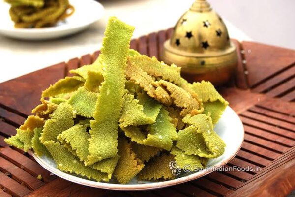 Palakura Korra Ribbon Pakoda